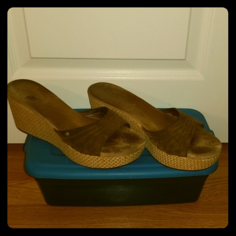 Ugg  wedge sandals